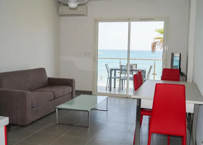 T2 Vue Cap By Interhome