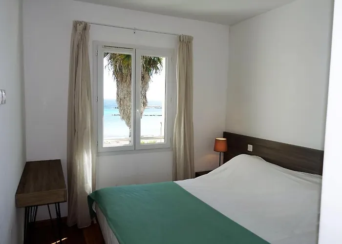 T2 Vue Cap By Interhome Appartement